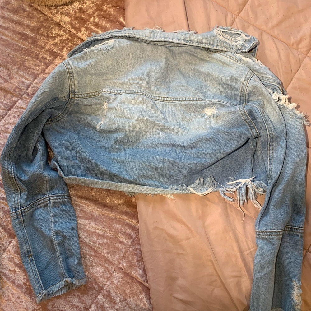 Cropped Rip Jean Jacket - Picture 2 of 2